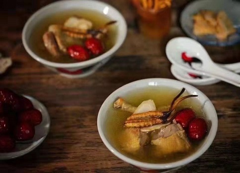 冬蟲(chóng)夏草有很多食用方法，你知道哪種比較有效嗎
