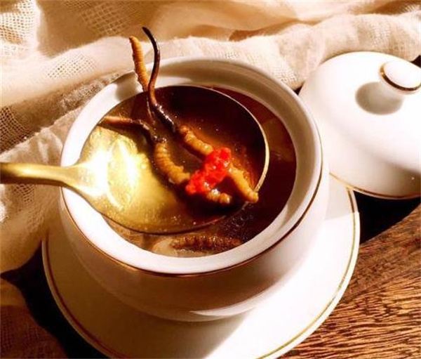 冬蟲(chóng)夏草和高山茶怎么搭配泡茶？
